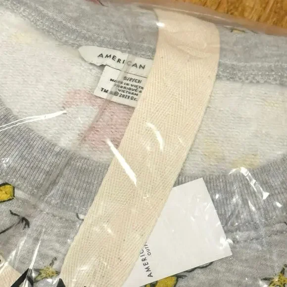 American Eagle Women’s Dr. Seuss Grinch Holiday Fleece PJ Pajama Set Size Small - Picture 7 of 7